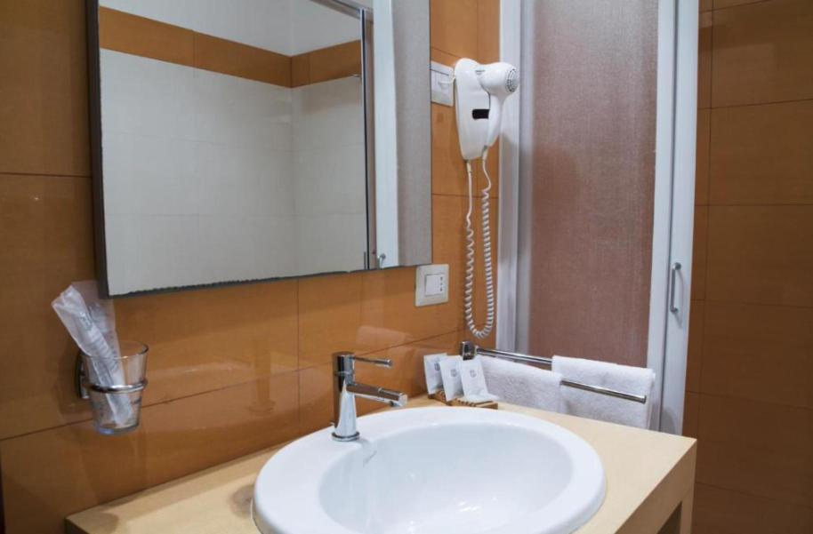 Hotel Catania Town Екстериор снимка