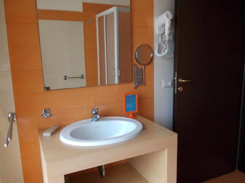 Hotel Catania Town Екстериор снимка